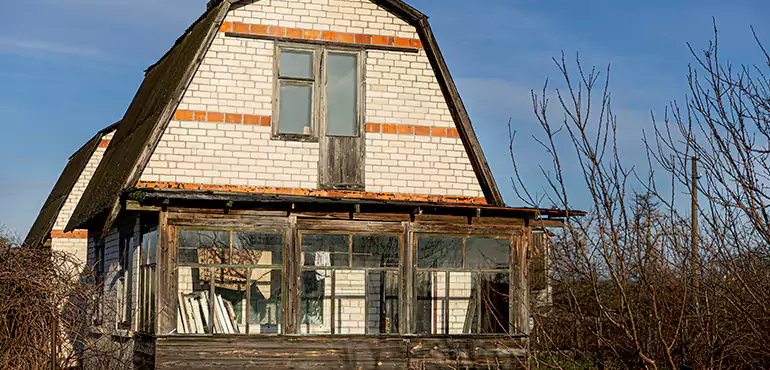 Own a Rental in Disrepair? We’ll Take It Off Your Hands in Apex